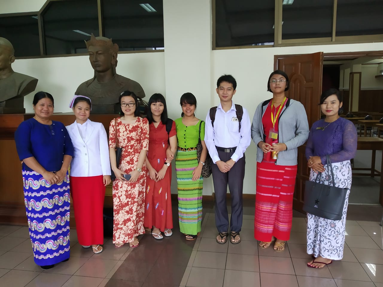 အင်္ဂလိပ်ဘာသာစကားစွမ်းရည်ပြိုင်ပွဲ (ဗဟိုအဆင့်) ပါဝင်ယှဉ်ပြိုင်ခြင်း                                                                                                                                                                                                                                                                                                                                                                                                                                                                                                                                                                                                                                                                                                                                                                                                                                                                                                                                                                                                                                                                                                                                                                             